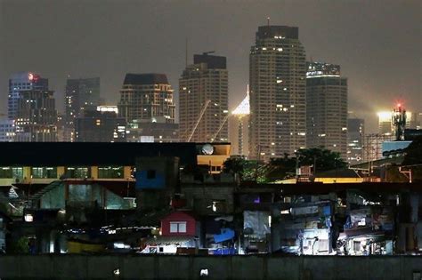 'Poblacion girl' Gwyneth Chua, hotel guard indicted over .